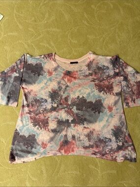 Nally & Millie Short Sleeve Lightweight Knit Top in Pink, Blue & Gray XL